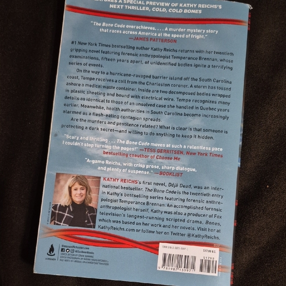 NEW Thrillers All Three. Offers Welcome. - Picture 9 of 9